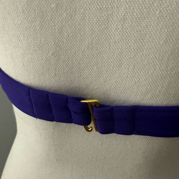 VICTORIA SECRET deep purple Bikini top Size 34D “push up” style - Picture 7 of 8